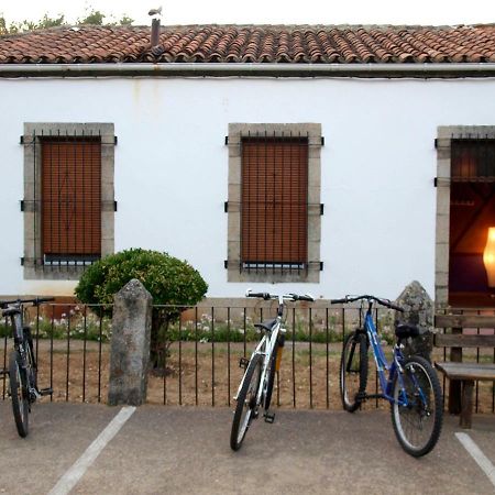 Casa Rural La Rana Nava de Francia Екстериор снимка